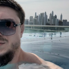 Иса Исаков, Москва