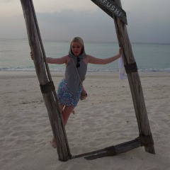 Наташа Уповалова, Нижний Новгород