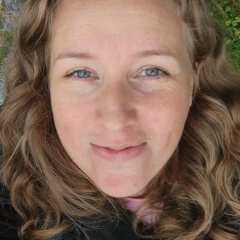 Олеся Столевски, 25.02.1986