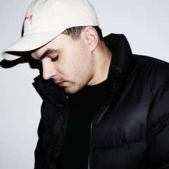 Артем Волик, 04.10, Киев