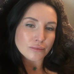 Анна Брылова, Санкт-Петербург