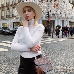 Tanya Jagger, 02.01, Roma