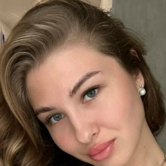 Алиса Иванова, Алматы