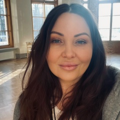 Юля Байгускарова, Санкт-Петербург