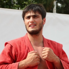 Хугеян Артур