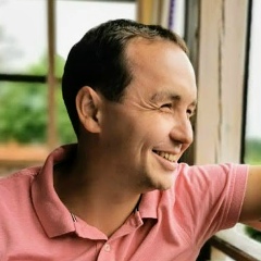 Евгений Иванов, Санкт-Петербург