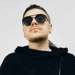 Владимир Махначев