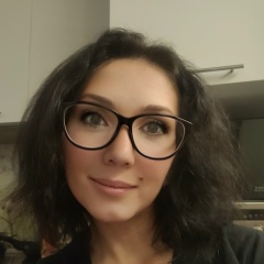 Юлия Попова, Санкт-Петербург