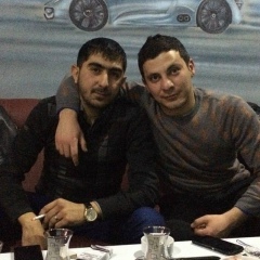 Roshka Aliyev, Баку