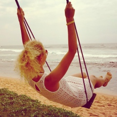 Алена Тихомирова