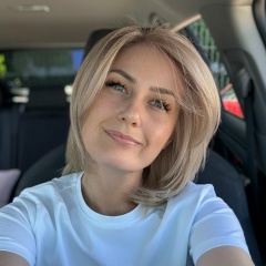 Оксана Попова, Москва