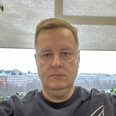 Андрей Мирошниченко, Санкт-Петербург