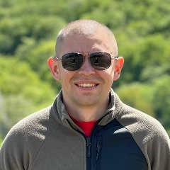 Кирилл Фесенко