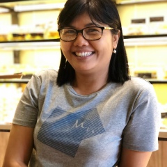 Khin Moe, 10.04.1975