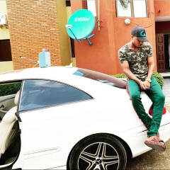 Sam Anderson, 21.03, Киев