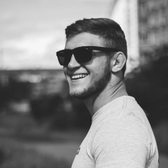 Женя Чехов, 25.04