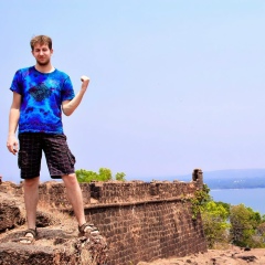 Илья Позняков