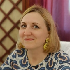 Ксюша Тихомирова, Санкт-Петербург