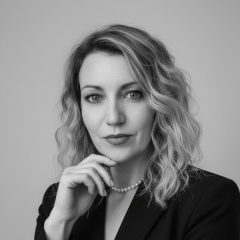 Оля Попова, Михайловка