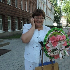 Нина Лихачёва, Гусев