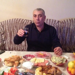 Нияз Гусейнов