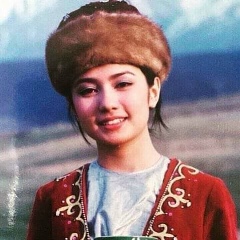 Айгүл Құбаш, Актау