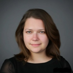 Анна Устинова