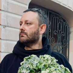 Олег Космонавтов, Санкт-Петербург