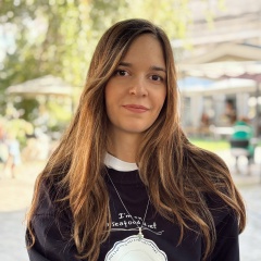 Майя Шакая, Москва