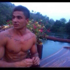 Виктор Лагвилава, Санкт-Петербург