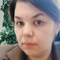 Яна Горланова