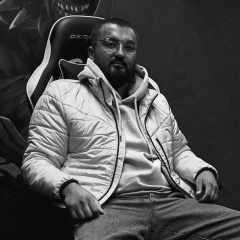 Шахбос Абдикаликов, Владивосток