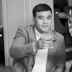 Байрам Велназаров, Санкт-Петербург