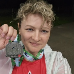 Лена Жукова