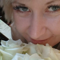 Анна Долженкова, Луганск