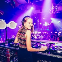 Кристина Новинская, 20.07, Москва