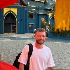 Денис Нехороших