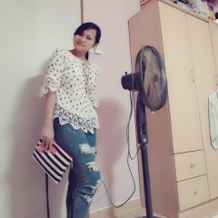 May Thae-Su, Singapore