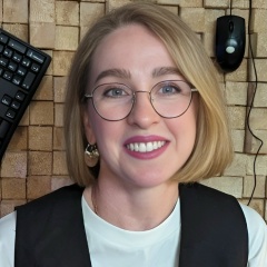 Ася Власова, Санкт-Петербург