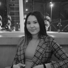 Назым Уашева, Алматы