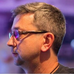 Эдуард Вихарев, Славутич