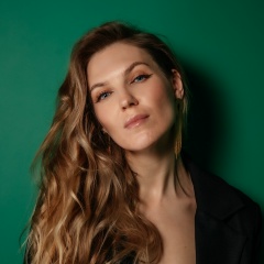 Оля Степанова, Санкт-Петербург