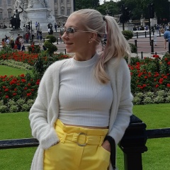 Алёна Гладкова, Екатеринбург