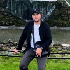 Артём Ладин