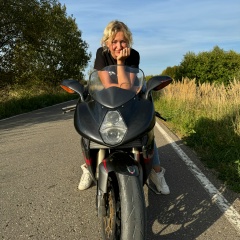 Люда К, 24.08, Москва