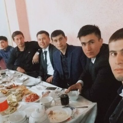 Захид Ташханов