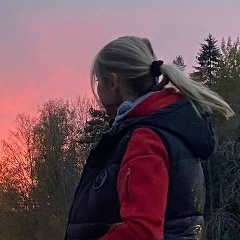 Лина Олегова, Санкт-Петербург