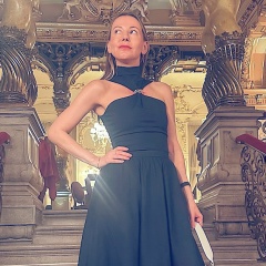 Ольга Овчинникова, Санкт-Петербург