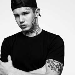 مبتذل رئيس, Санкт-Петербург