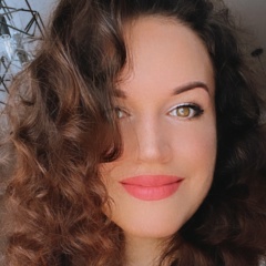 Анастасия Якк, Москва